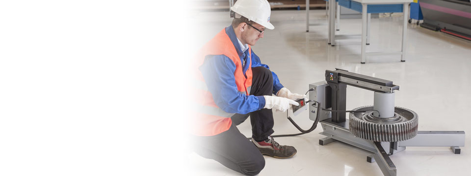 Engineer using a bearing heater