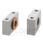 Trunnion support pair